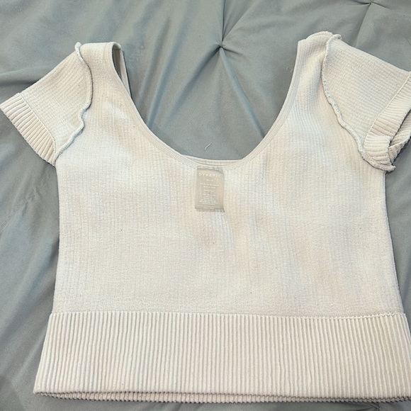 Cropped white top from DYNAMIC - Picture 5 of 5
